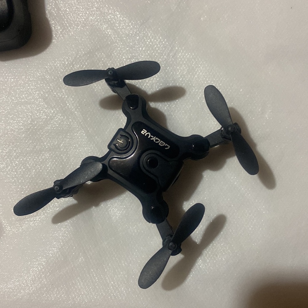 Mini Drone - Picture 2 of 3